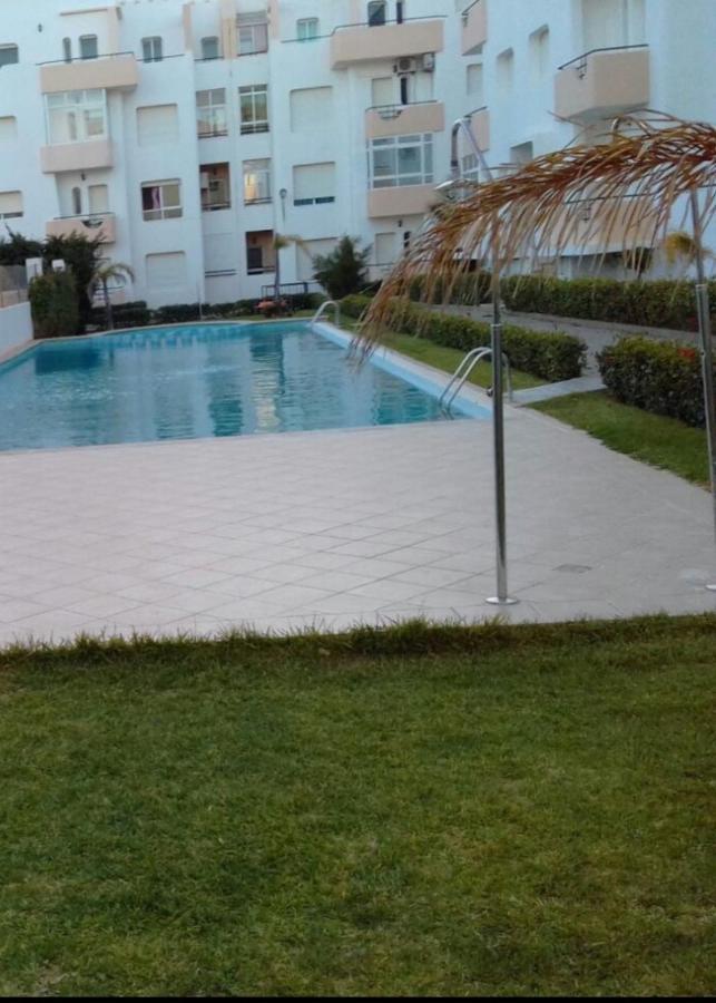 Appartement Avec Piscines, Vue Sur Mer Et Acces A La Plage A Achakar Hill, Tanger. Exterior photo