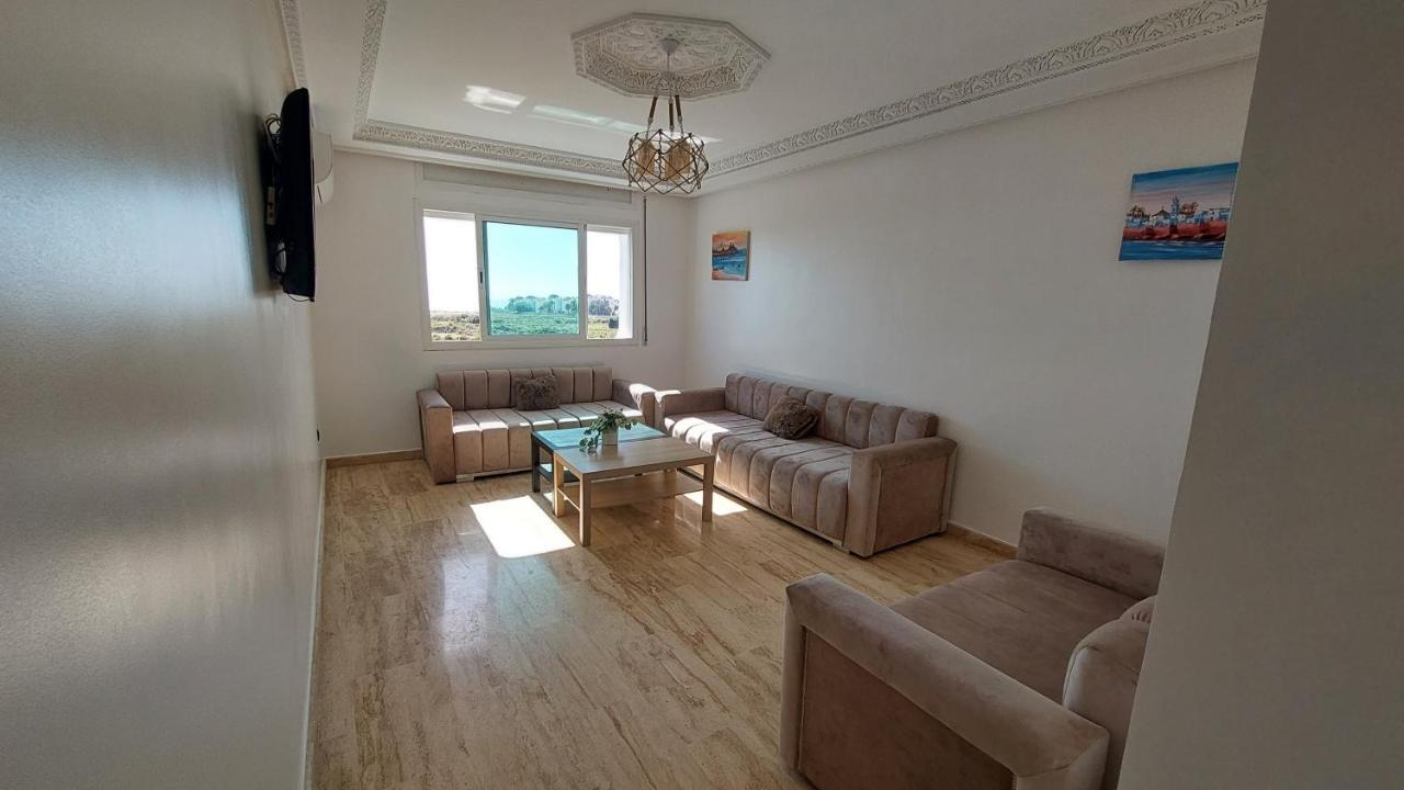 Appartement Avec Piscines, Vue Sur Mer Et Acces A La Plage A Achakar Hill, Tanger. Exterior photo
